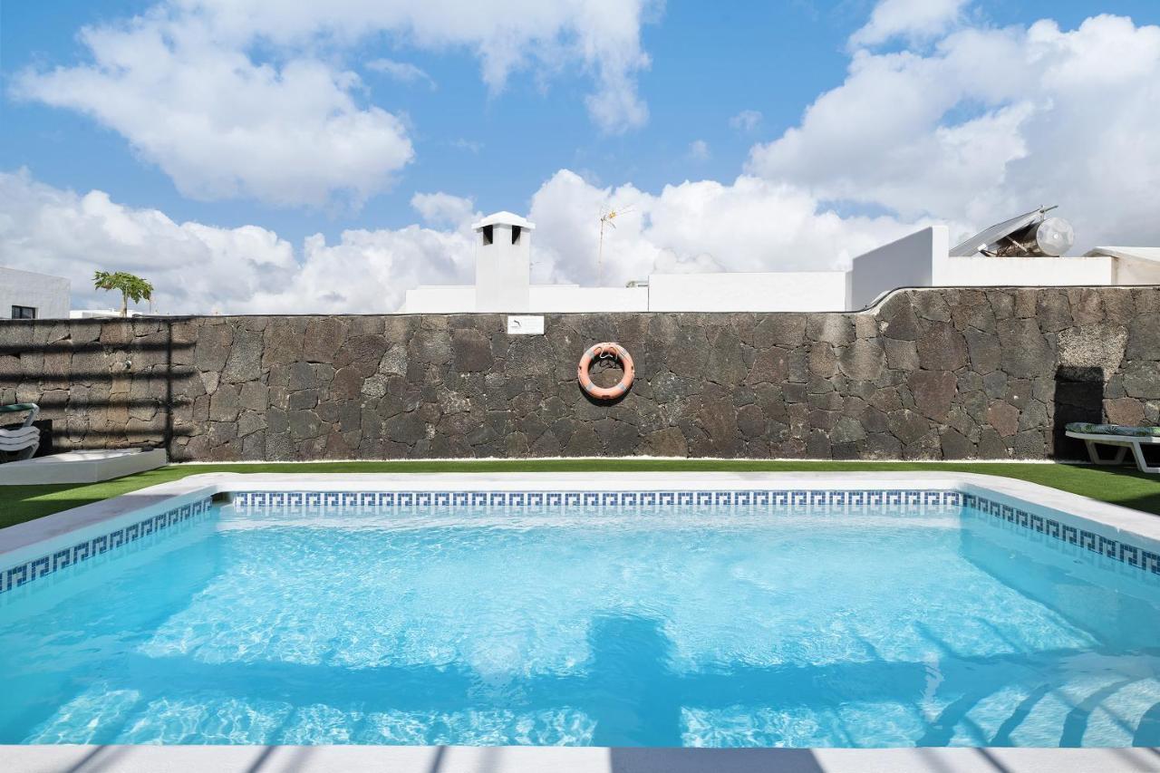 Apt 2 Las Palmeras III Lanzarote Пуэрто дель Кармен Экстерьер фото
